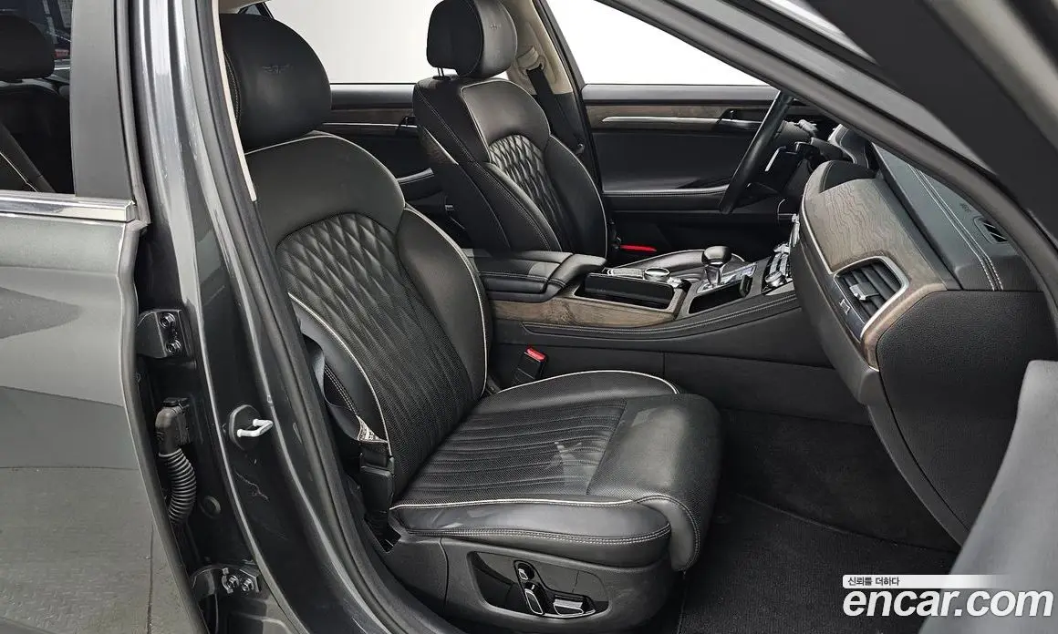 Genesis G90 2019 3.8 автомат (гидро), фото 16 Genesis G90 2019 3.8 автомат (гидро), фото 16