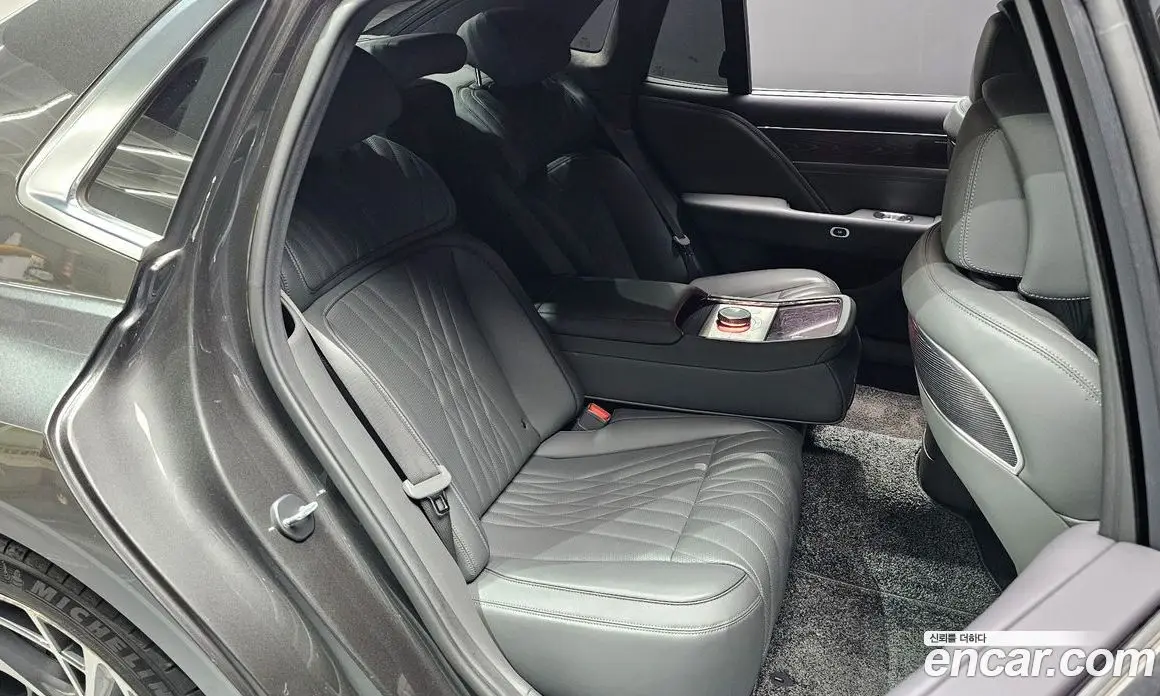 Genesis G90 2022 3.5 автомат (гидро), фото 17
