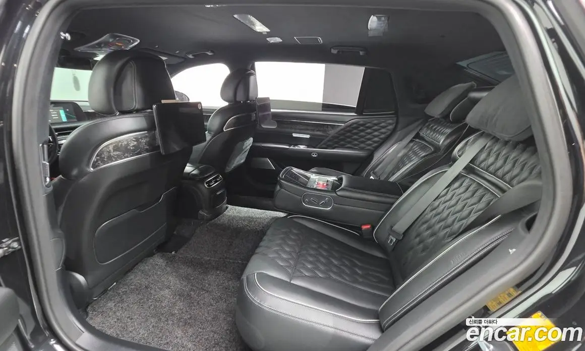 Genesis G90 2023 3.5 автомат (гидро), фото 16 Genesis G90 2023 3.5 автомат (гидро), фото 16