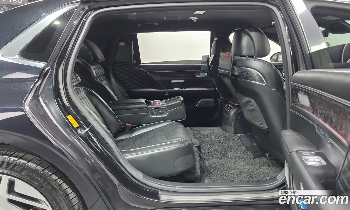Genesis G90 2023 3.5 автомат (гидро), фото 18 Genesis G90 2023 3.5 автомат (гидро), фото 18