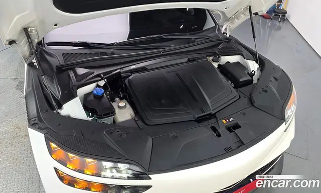 Genesis GV60 2022 0.1 автомат (гидро), миниатюра 6 Genesis GV60 2022 0.1 автомат (гидро), миниатюра 6