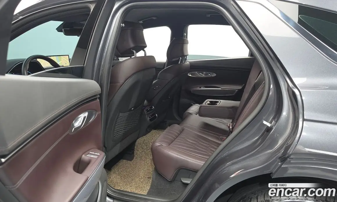 Genesis GV70 2021 2.2 автомат (гидро), фото 18