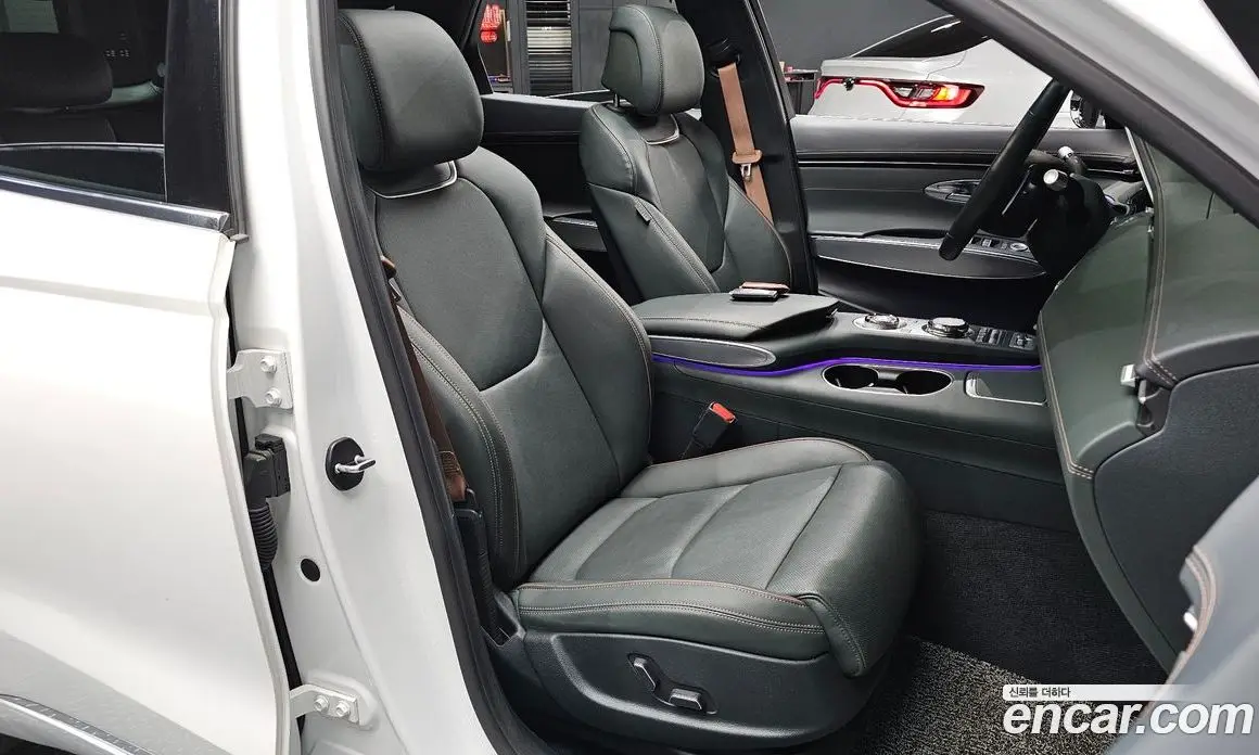 Genesis GV70 2021 2.5 автомат (гидро), фото 15