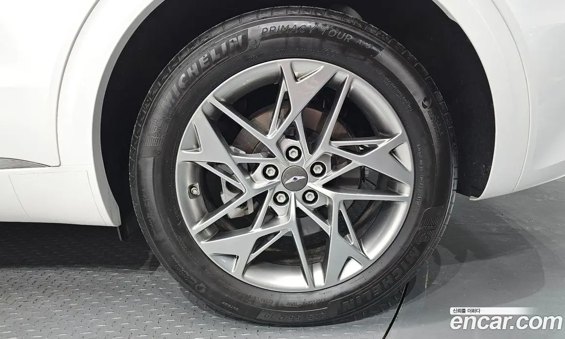 Genesis GV70 2021 2.5 автомат (гидро), фото 6