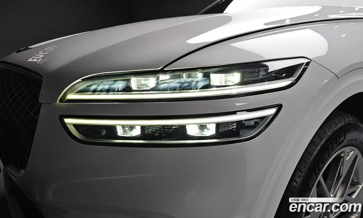 Genesis GV70 2021 2.5 автомат (гидро), фото 7