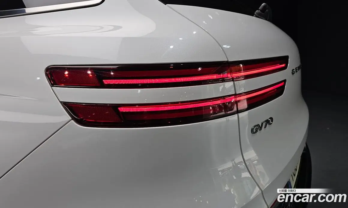 Genesis GV70 2021 2.5 автомат (гидро), фото 8