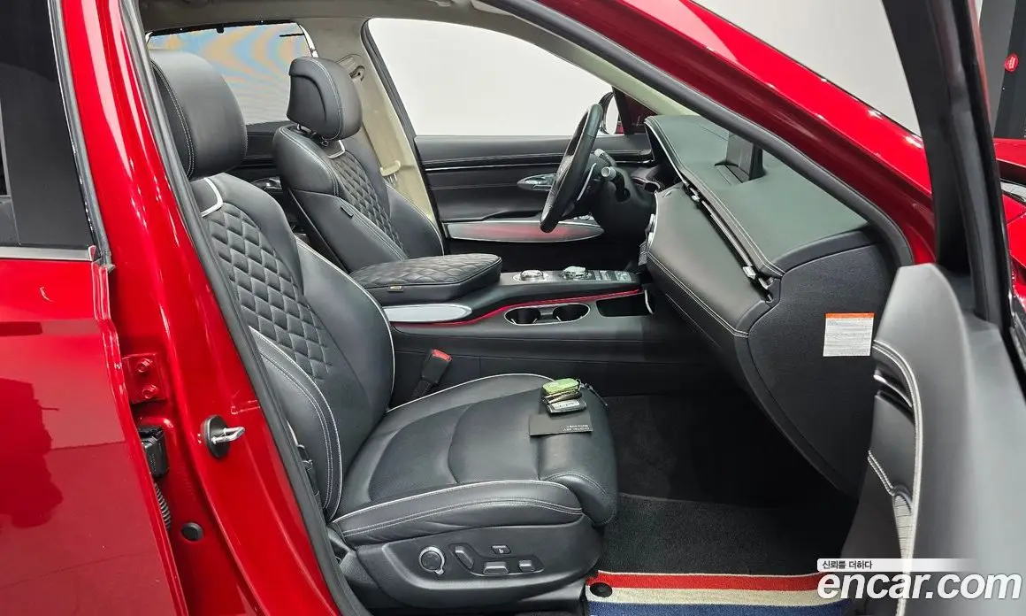 Genesis GV70 2022 0.1 автомат (гидро), фото 16