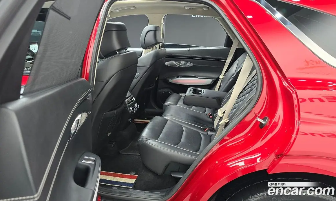 Genesis GV70 2022 0.1 автомат (гидро), фото 18