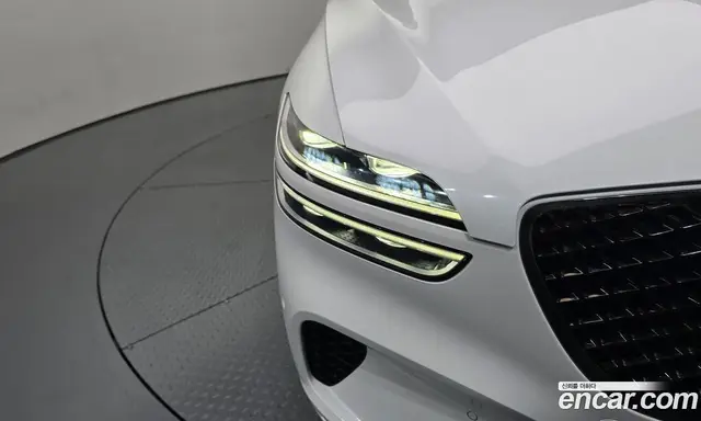 Genesis GV70 2023 2.5 автомат (гидро), миниатюра 8 Genesis GV70 2023 2.5 автомат (гидро), миниатюра 8