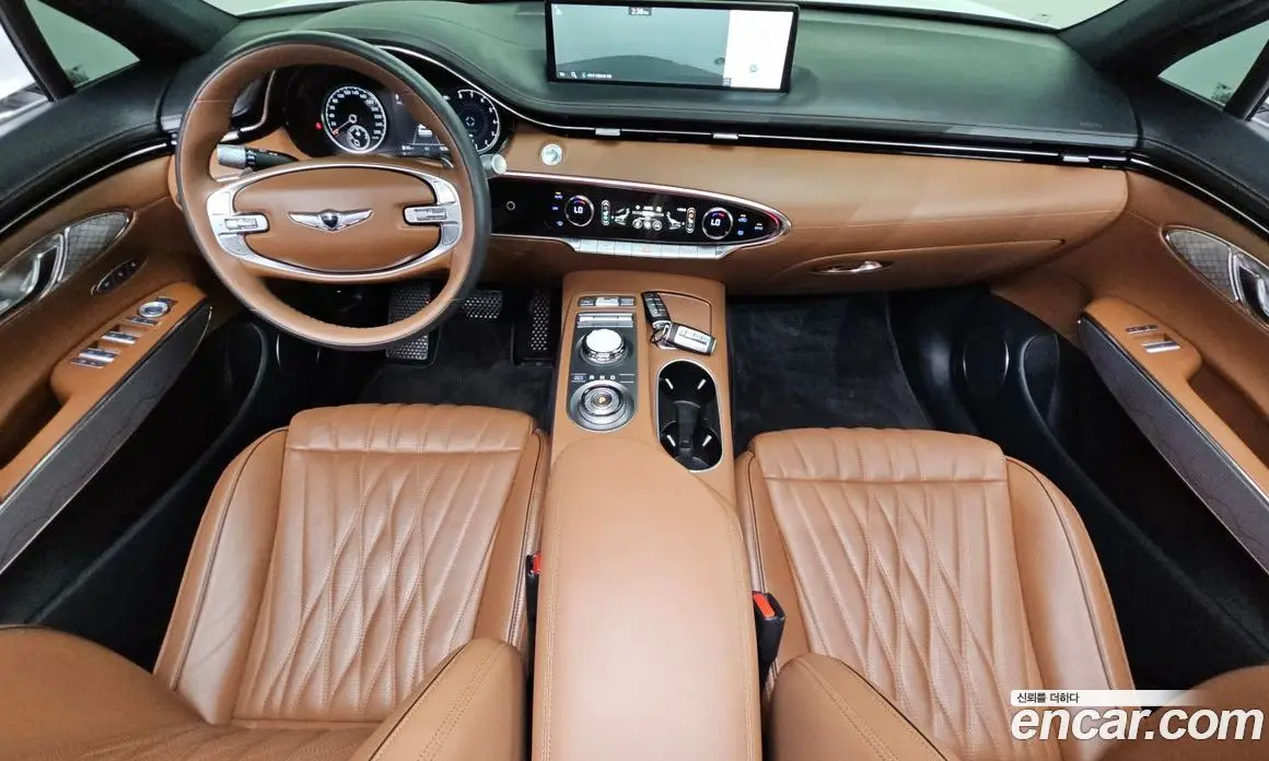 Genesis GV70 2023 2.5 автомат (гидро), фото 10 Genesis GV70 2023 2.5 автомат (гидро), фото 10