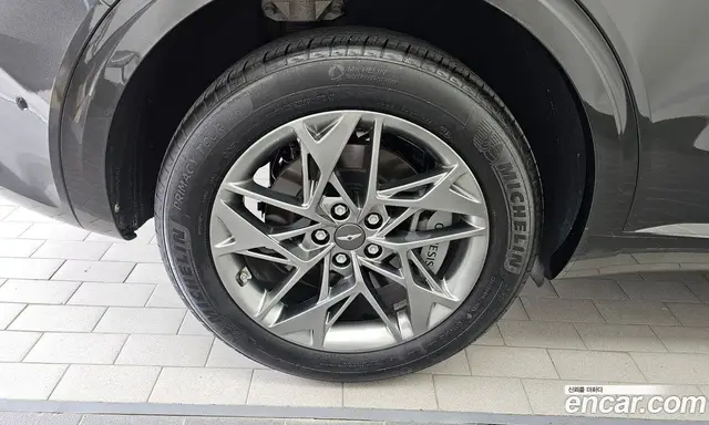 Genesis GV70 2024 2.5 автомат (гидро), миниатюра 5