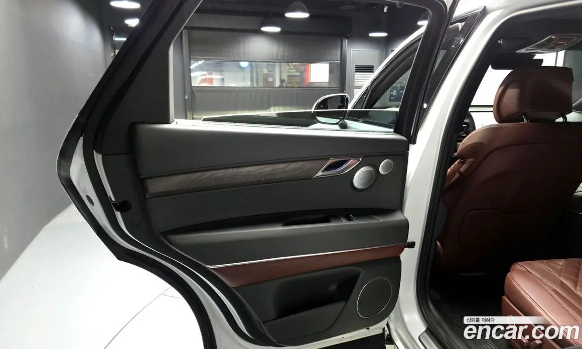 Genesis GV80 2024 2.5 автомат (гидро), фото 15 Genesis GV80 2024 2.5 автомат (гидро), фото 15