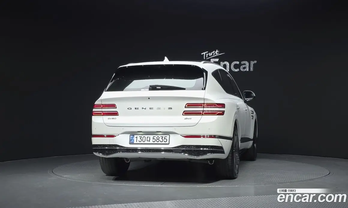 Genesis GV80 2024 2.5 автомат (гидро), фото 4 Genesis GV80 2024 2.5 автомат (гидро), фото 4