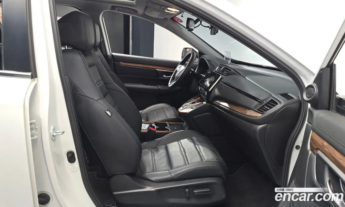 Honda CR-V 2022 2.0 автомат (гидро), фото 16