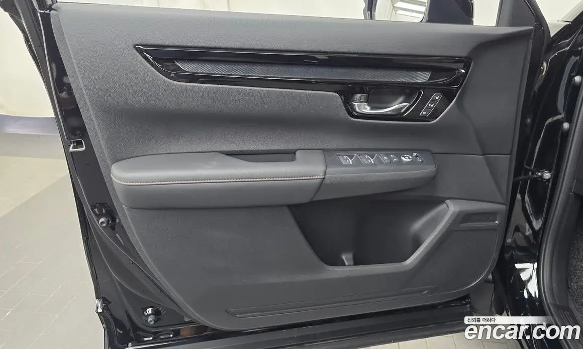 Honda CR-V 2024 2.0 автомат (гидро), фото 14 Honda CR-V 2024 2.0 автомат (гидро), фото 14