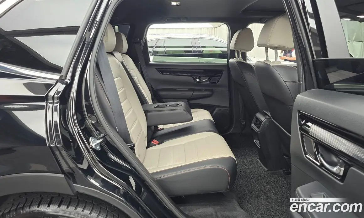 Honda CR-V 2024 2.0 автомат (гидро), фото 17 Honda CR-V 2024 2.0 автомат (гидро), фото 17
