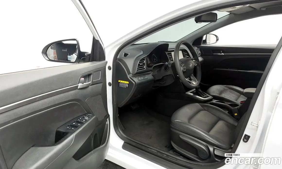 Hyundai Avante 2019 1.6 автомат (гидро), фото 13 Hyundai Avante 2019 1.6 автомат (гидро), фото 13