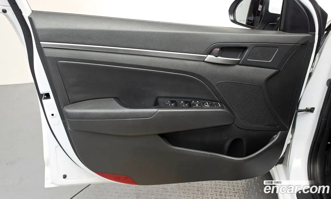Hyundai Avante 2019 1.6 автомат (гидро), фото 14 Hyundai Avante 2019 1.6 автомат (гидро), фото 14