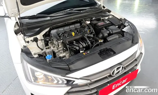 Hyundai Avante 2019 1.6 автомат (гидро), миниатюра 6 Hyundai Avante 2019 1.6 автомат (гидро), миниатюра 6