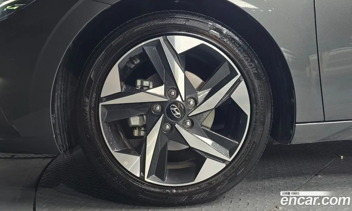 Hyundai Avante 2020 1.6 автомат (гидро), фото 4 Hyundai Avante 2020 1.6 автомат (гидро), фото 4