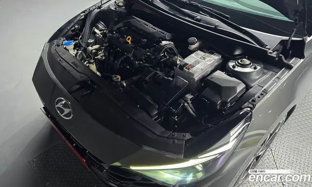 Hyundai Avante 2020 1.6 автомат (гидро), миниатюра 5 Hyundai Avante 2020 1.6 автомат (гидро), миниатюра 5