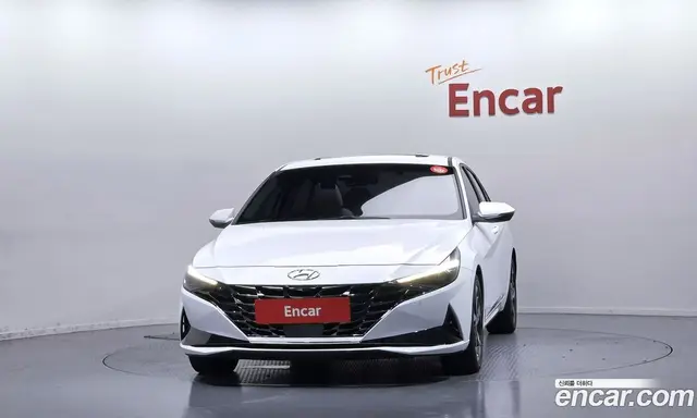 Hyundai Avante 2022 1.6 автомат (гидро), миниатюра 3 Hyundai Avante 2022 1.6 автомат (гидро), миниатюра 3
