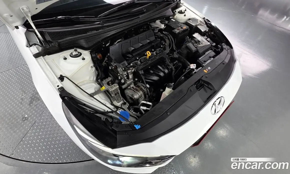 Hyundai Avante 2022 1.6 автомат (гидро), фото 6 Hyundai Avante 2022 1.6 автомат (гидро), фото 6