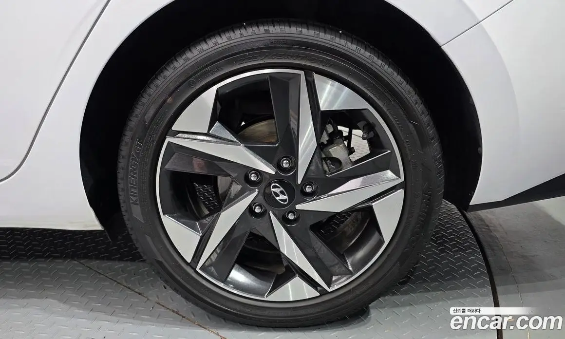 Hyundai Avante 2022 1.6 автомат (гидро), фото 7 Hyundai Avante 2022 1.6 автомат (гидро), фото 7