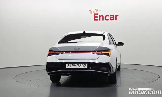 Hyundai Avante 2023 1.6 автомат (гидро), миниатюра 4