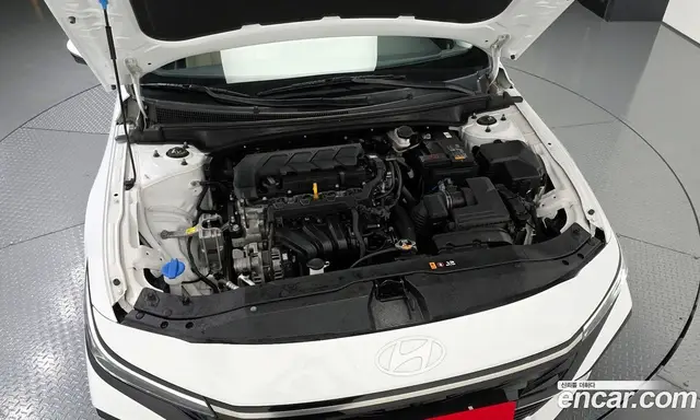 Hyundai Avante 2023 1.6 автомат (гидро), миниатюра 6