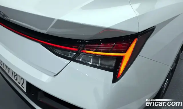 Hyundai Avante 2023 1.6 автомат (гидро), миниатюра 9