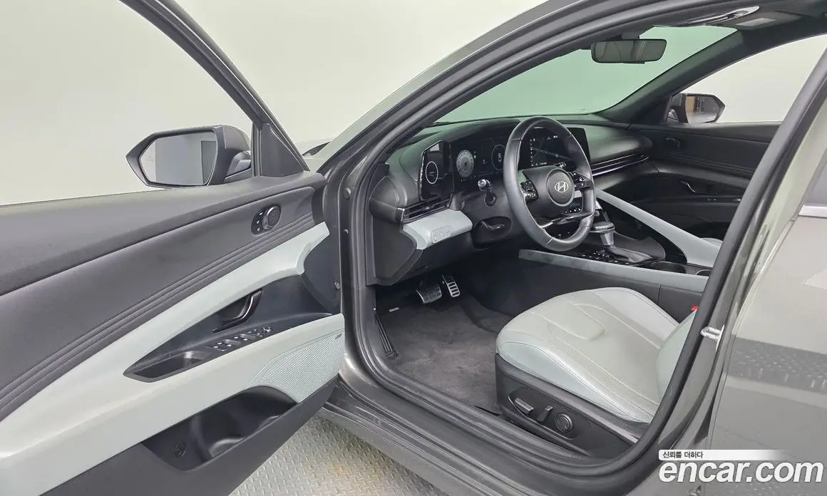 Hyundai Avante 2023 1.6 автомат (гидро), фото 18 Hyundai Avante 2023 1.6 автомат (гидро), фото 18