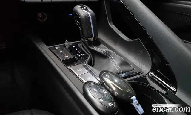 Hyundai Avante 2024 2.0 автомат (гидро), миниатюра 12