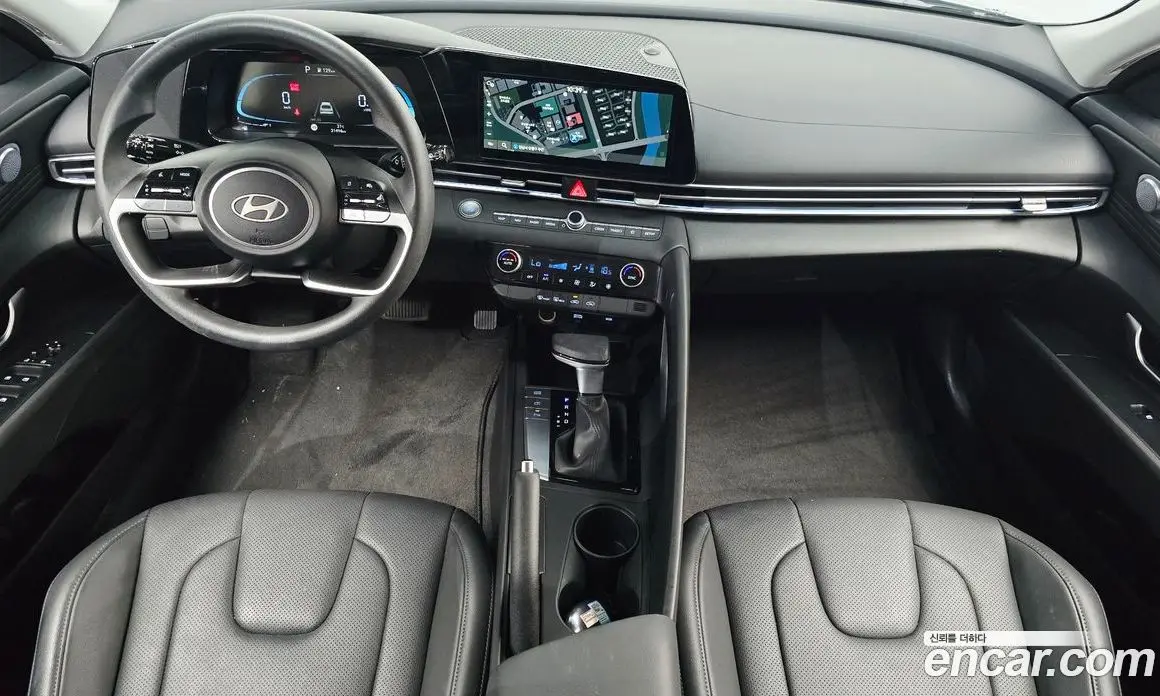 Hyundai Avante 2025 1.6 автомат (гидро), фото 10 Hyundai Avante 2025 1.6 автомат (гидро), фото 10
