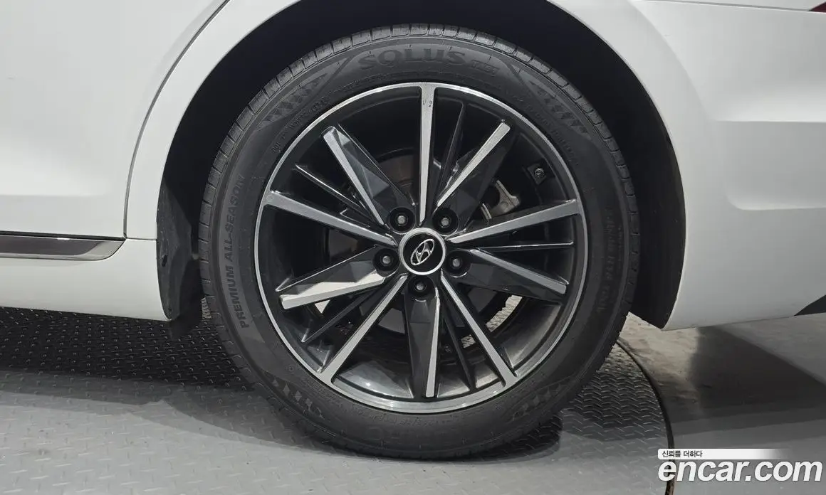 Hyundai Grandeur 2021 2.5 автомат (гидро), фото 6 Hyundai Grandeur 2021 2.5 автомат (гидро), фото 6