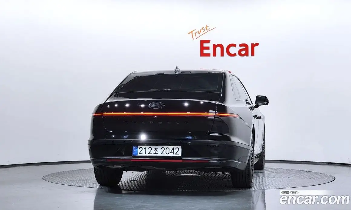 Hyundai Grandeur 2024 2.5 автомат (гидро), фото 4 Hyundai Grandeur 2024 2.5 автомат (гидро), фото 4