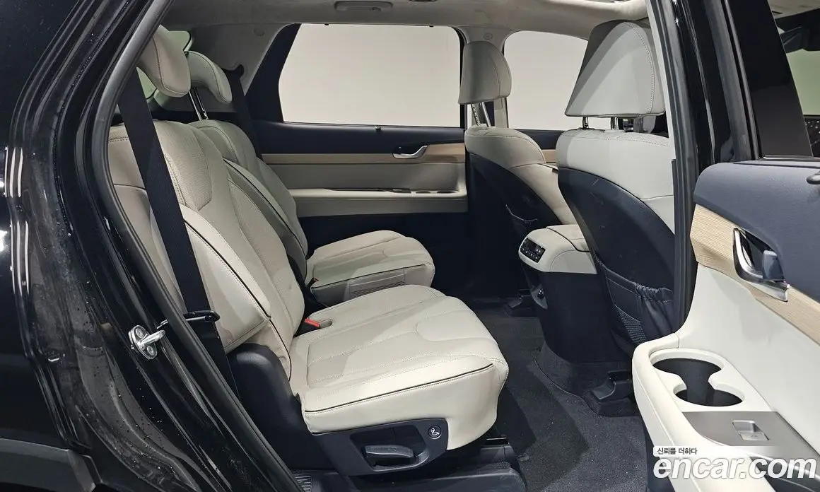 Hyundai Palisade 2022 2.2 автомат (гидро), фото 17 Hyundai Palisade 2022 2.2 автомат (гидро), фото 17