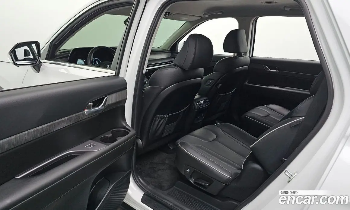 Hyundai Palisade 2023 2.2 автомат (гидро), фото 16