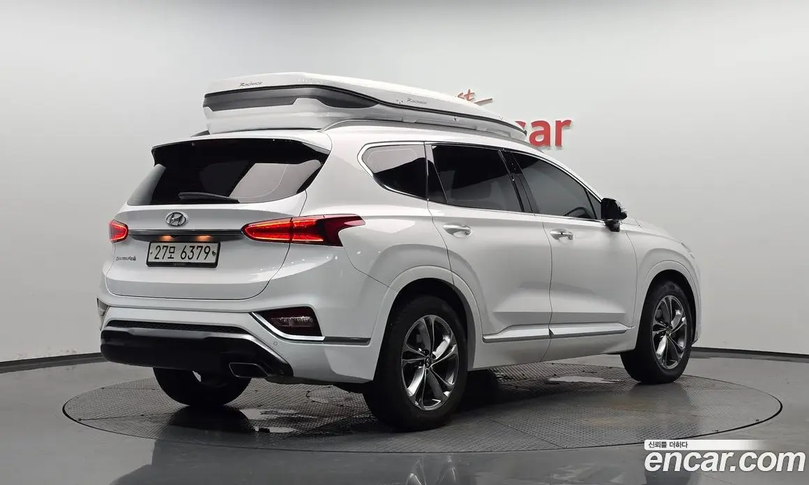 Hyundai Santa Fe 2019 2.0 автомат (гидро), фото 1 Hyundai Santa Fe 2019 2.0 автомат (гидро), фото 1