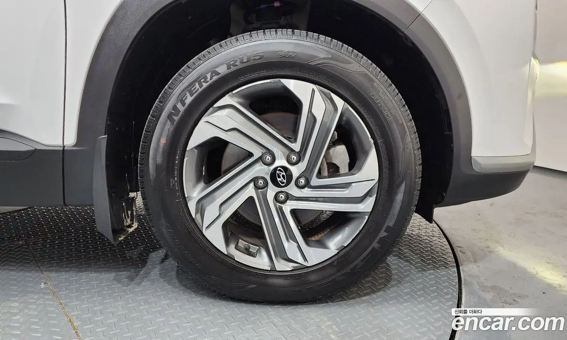 Hyundai Santa Fe 2023 2.2 автомат (гидро), фото 7 Hyundai Santa Fe 2023 2.2 автомат (гидро), фото 7