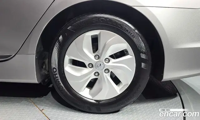 Hyundai Sonata 2013 2.0 автомат (гидро), миниатюра 6