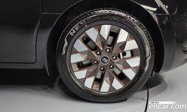 Hyundai Staria 2021 2.2 автомат (гидро), миниатюра 5 Hyundai Staria 2021 2.2 автомат (гидро), миниатюра 5