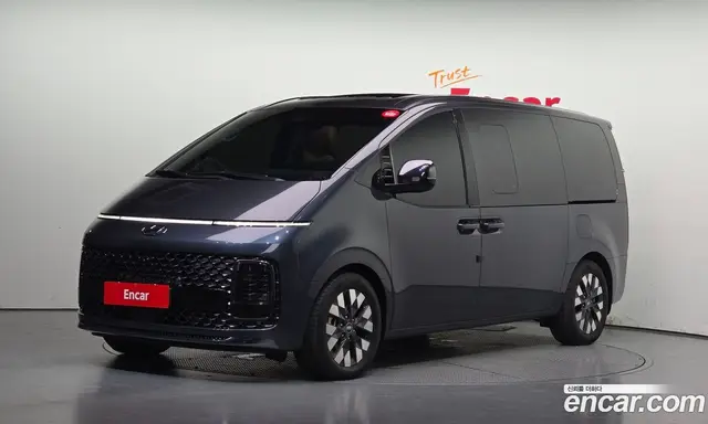 Hyundai Staria, 2023, 35 799 км
