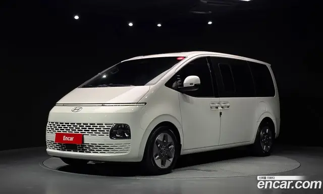 Hyundai Staria, 2024, 24 540 км