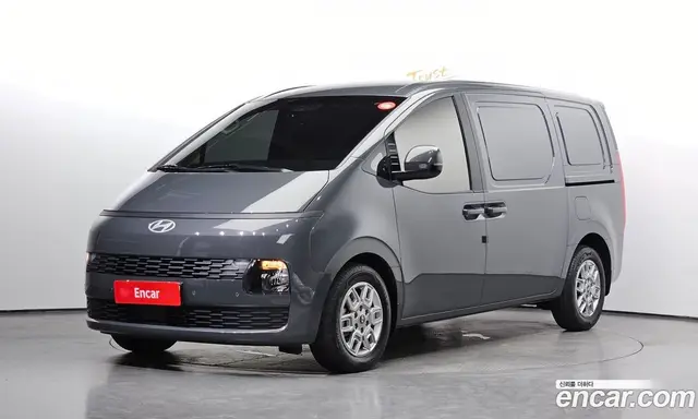 Hyundai Staria, 2026, 7 558 км