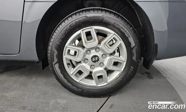 Hyundai Staria 2026 3.5 автомат (гидро), миниатюра 7