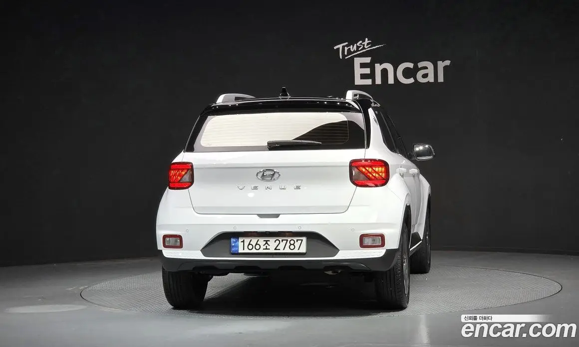 Hyundai Venue 2022 1.6 автомат (гидро), фото 4