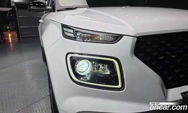 Hyundai Venue 2022 1.6 автомат (гидро), миниатюра 8