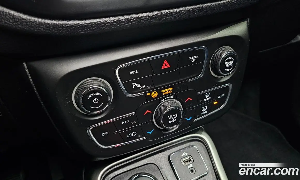 Jeep Compass 2018 2.4 автомат (гидро), фото 19