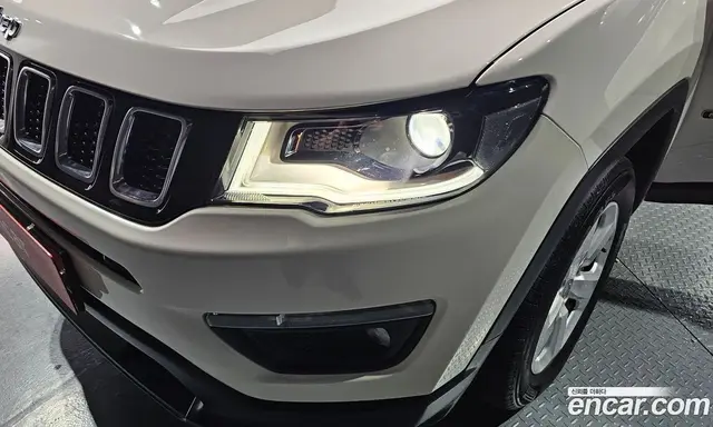 Jeep Compass 2018 2.4 автомат (гидро), миниатюра 8